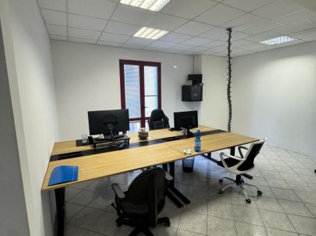 Ufficio in affitto a Noventa Padovana, Veneto