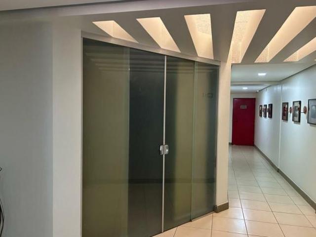 Apartamento venda em Região Geográfica Imediata do Distrito Federal, Região Integrada de Desenvolvimento do Distrito Federal e Entorno