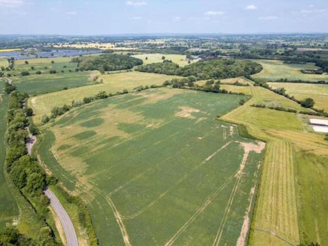 House for sale in East Midlands