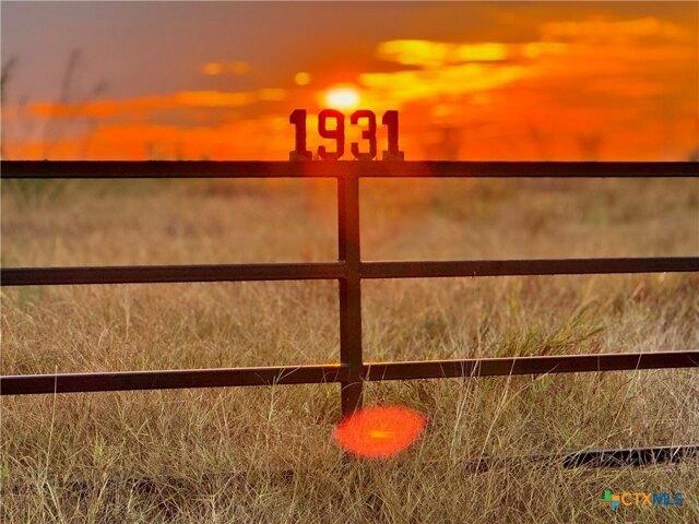 Land for sale in Martindale, Texas