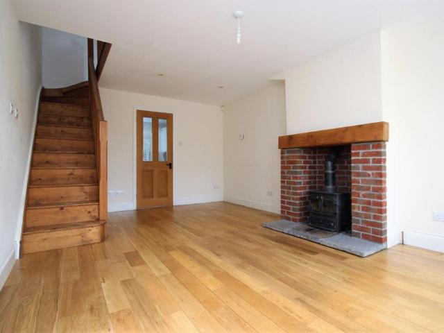House for rent in Mearns, Farmborough