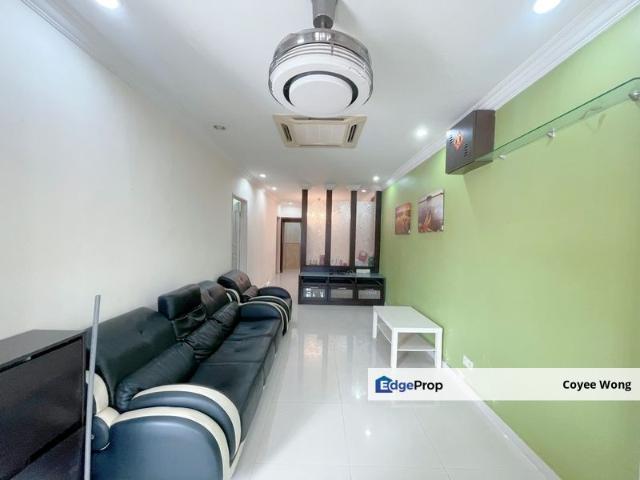 House for sale in Petaling, Damansara Damai