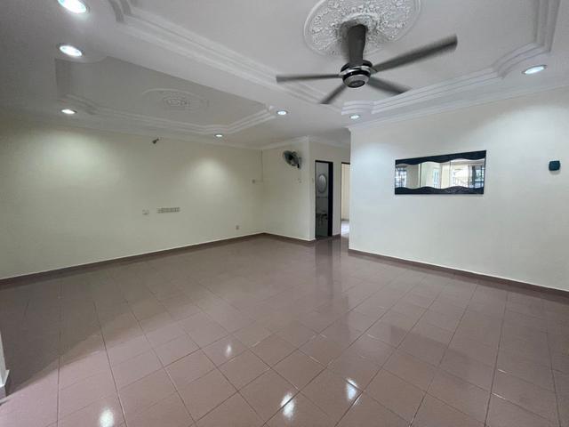 Terraced House for sale in Petaling, Damansara Damai