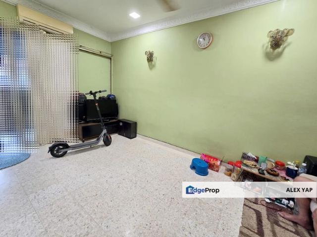 House for sale in Petaling, Damansara Damai