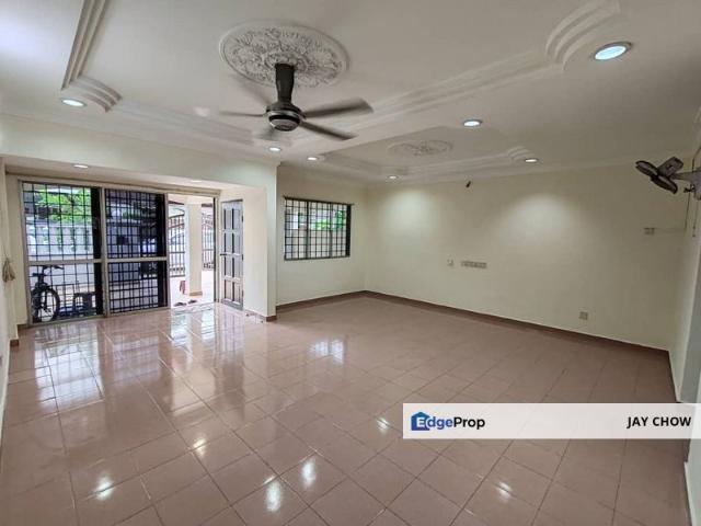 House for sale in Petaling, Damansara Damai