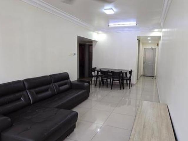 Apartment for sale in Petaling, Damansara Damai