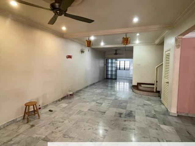 House for sale in Petaling, Damansara Damai