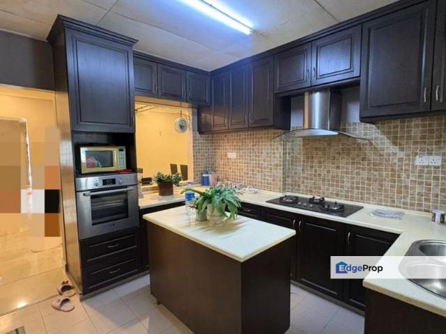 House for sale in Petaling, Damansara Damai