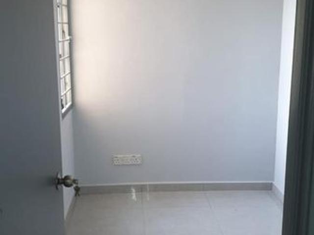 Condominium for sale in Petaling, Damansara Damai