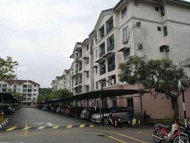 Apartment for sale in Petaling, Damansara Damai