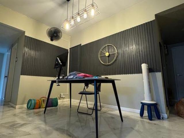 Apartment for sale in Petaling, Damansara Damai