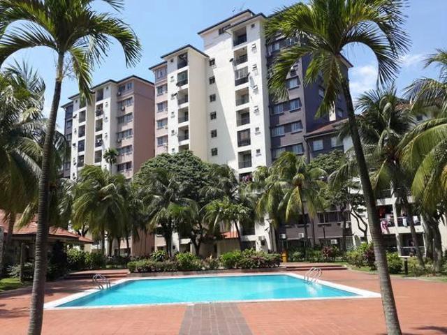 Apartment for sale in Petaling, Damansara Damai