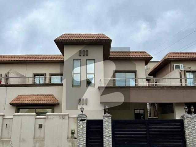 House for sale in Peshawar, North West Frontier Province