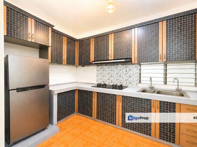 Condominium for sale in Petaling, Damansara Damai