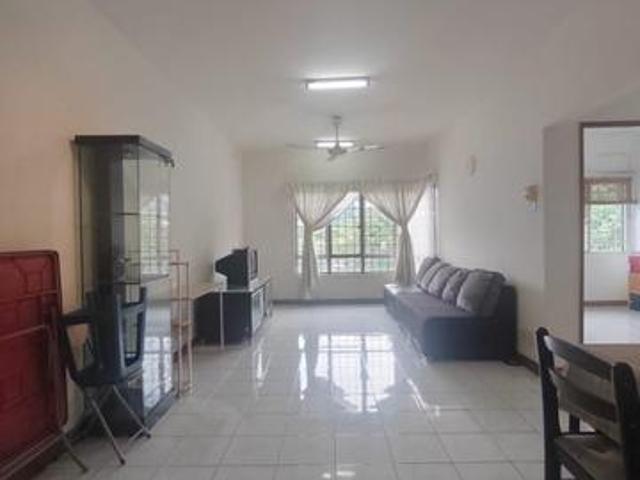 Apartment for sale in Petaling, Damansara Damai