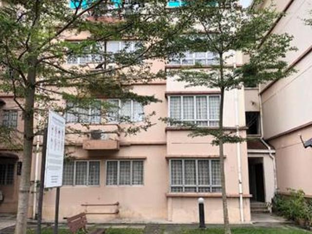 Apartment for sale in Petaling, Damansara Damai
