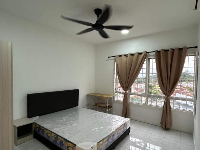 Room for rent in Petaling, Damansara Damai