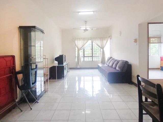 Apartment for sale in Petaling, Damansara Damai