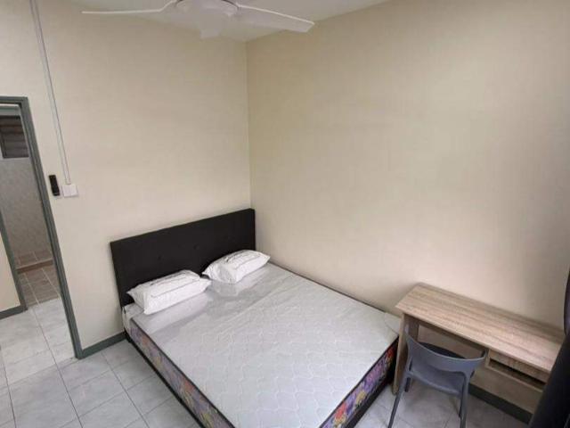 Room for rent in Petaling, Damansara Damai