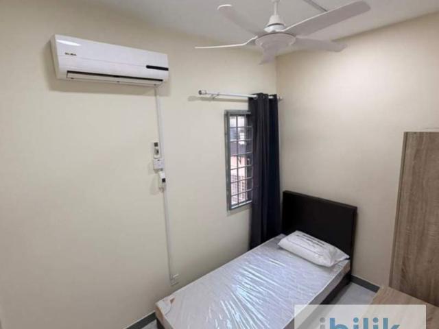 Room for rent in Petaling, Damansara Damai