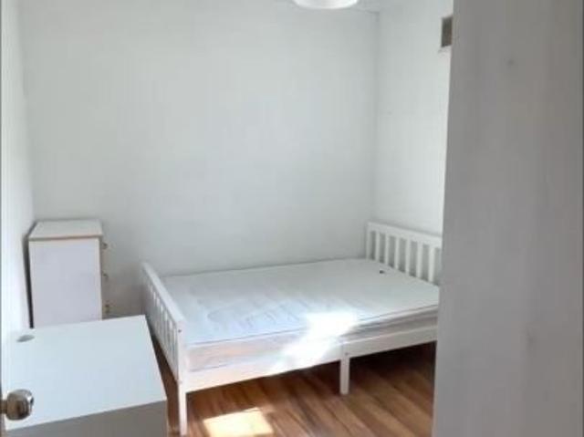 Room for rent in Kennington, Greater London