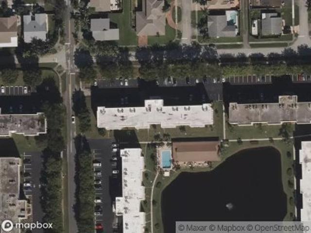 Condo for sale in Dania, Florida
