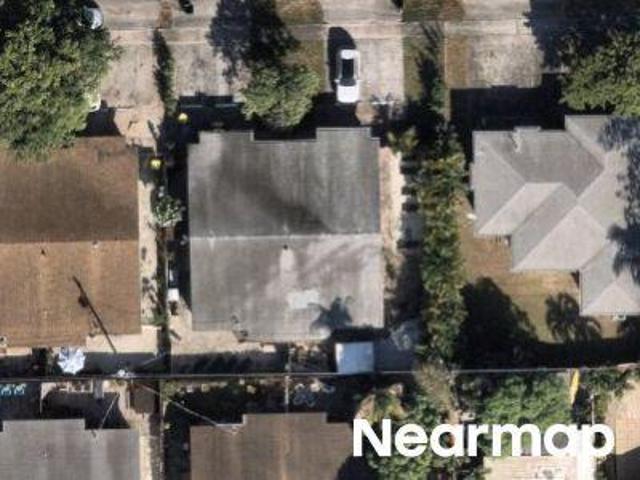 House for sale in Dania