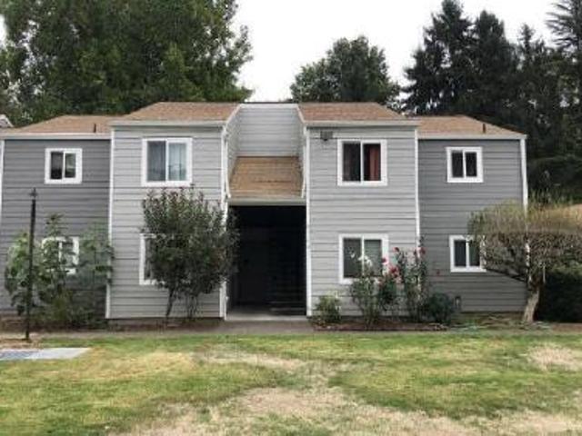 Condo for sale in Oregonia