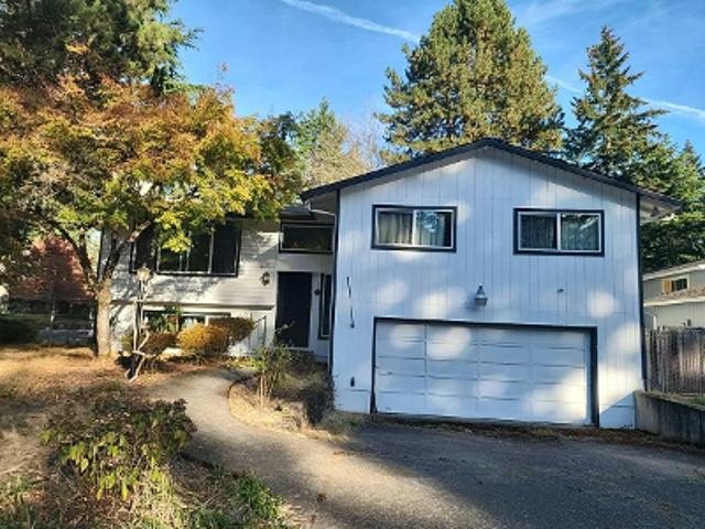 House for sale in Centennial, Portland
