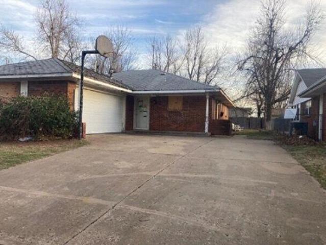 House for sale in Del City, Oklahoma County