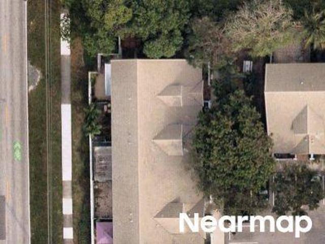 Townhouse for sale in Deerfield Beach