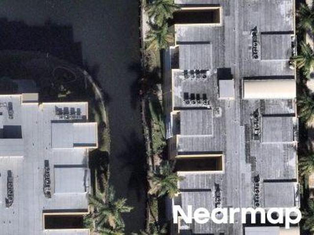 Condo for sale in Dania, Florida