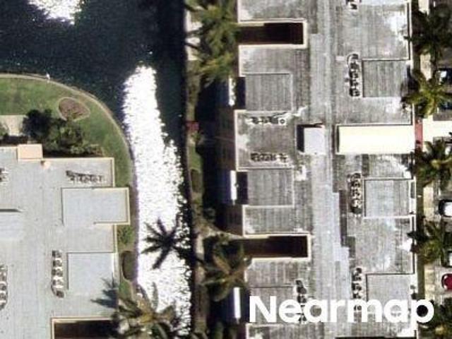 Condo for sale in Dania, Florida