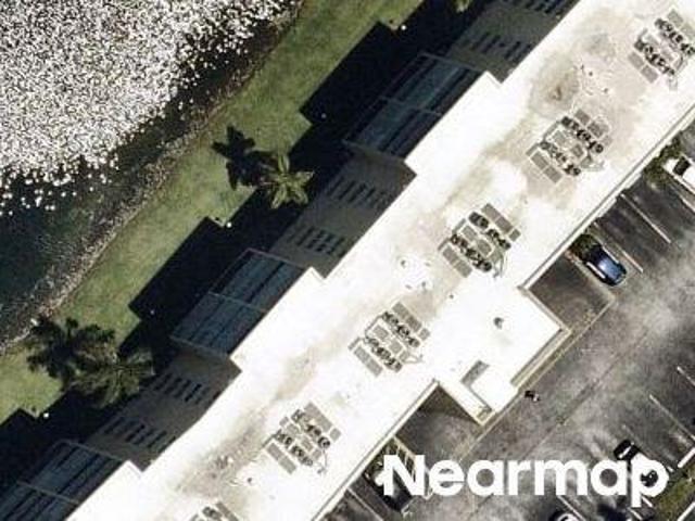 Condo for sale in Dania, Florida