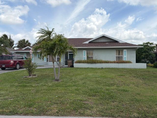House for sale in Cape Coral, Lee County