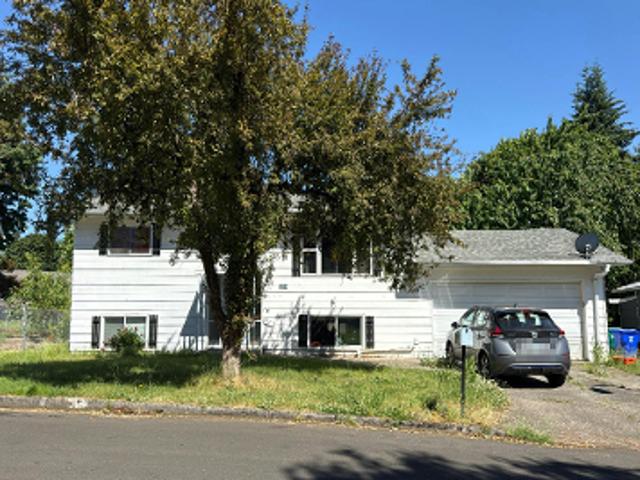 House for sale in Oregonia