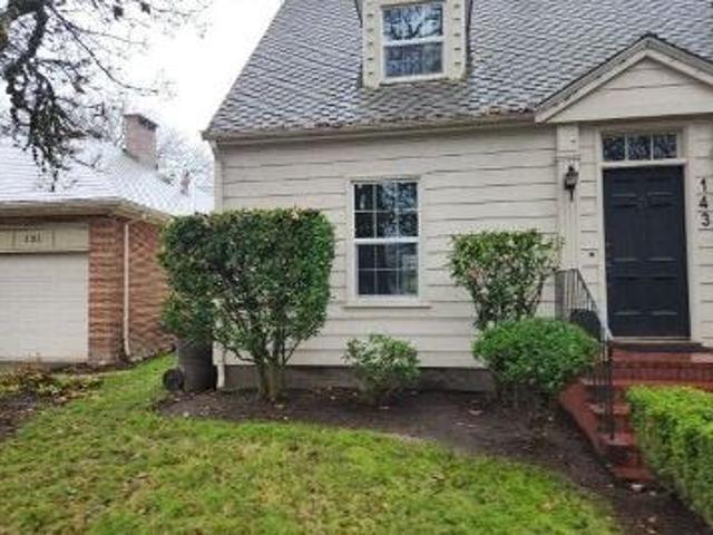 House for sale in Oregonia