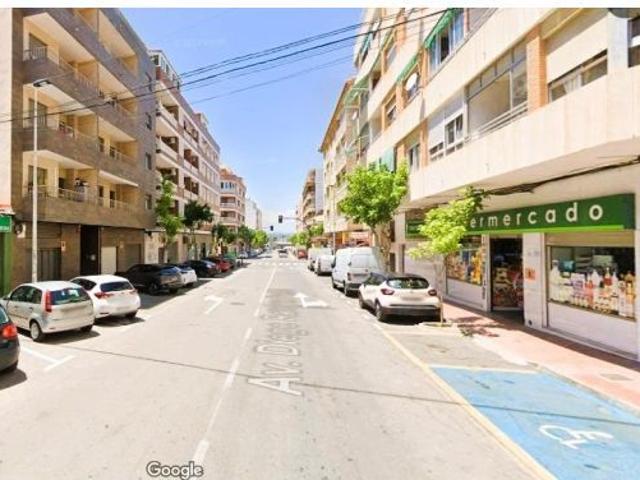 Local Comercial en alquiler en Torrevieja, Europa