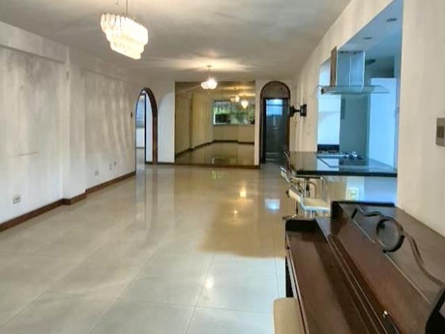 Apartamento en alquiler en Boca De Uchire, Distrito Capital