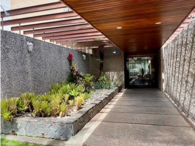 Apartamento en alquiler en Santa Rosa de Lima, Caracas
