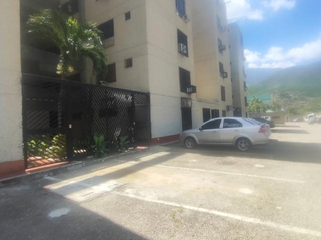 Apartamento en alquiler en Guarenas, Miranda