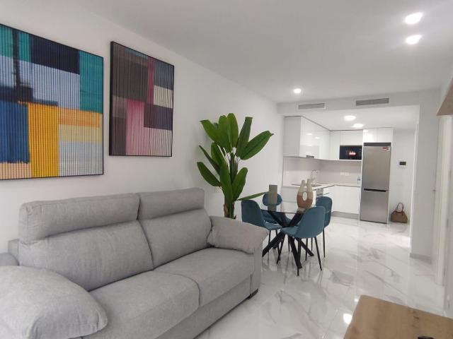 Apartamento en alquiler en Centro, Alicante