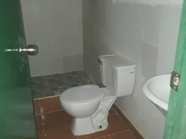 Se alquila apartamento en santa librada