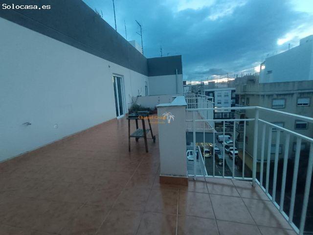 Piso en alquiler en Elche De La Sierra, España