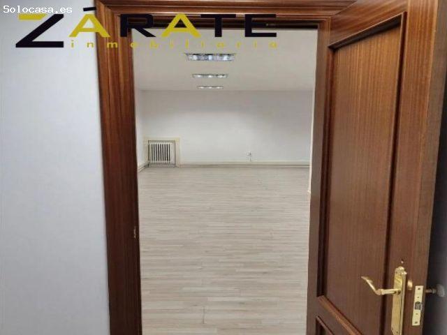 Local Comercial en alquiler en Abando, Bilbao