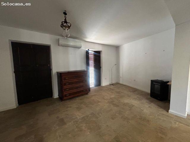 Casa en alquiler en Distrito Centro, Córdoba