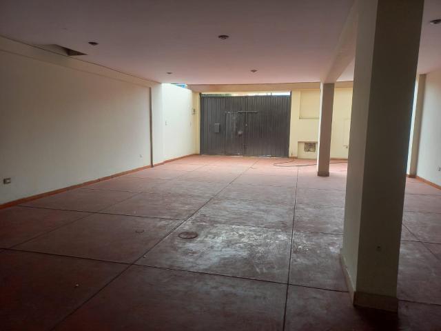 Local Comercial alquiler en La Perla