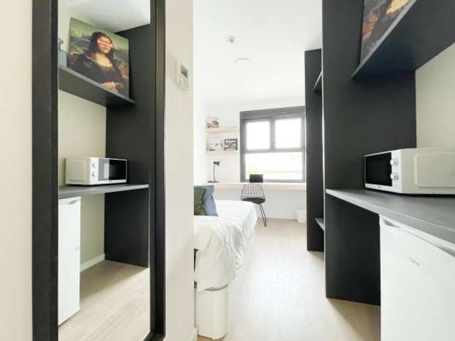Habitación en alquiler en Platina, Salamanca