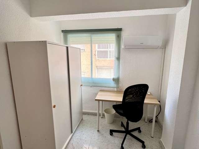 Habitación en alquiler en San Luis, Almería