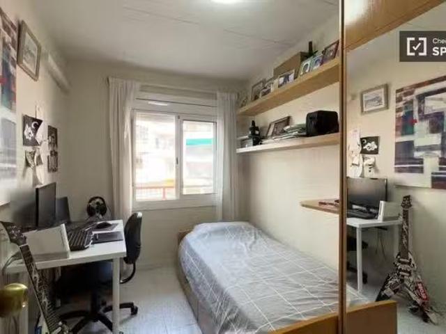 Casa en alquiler en Nou Barris, Barcelonès